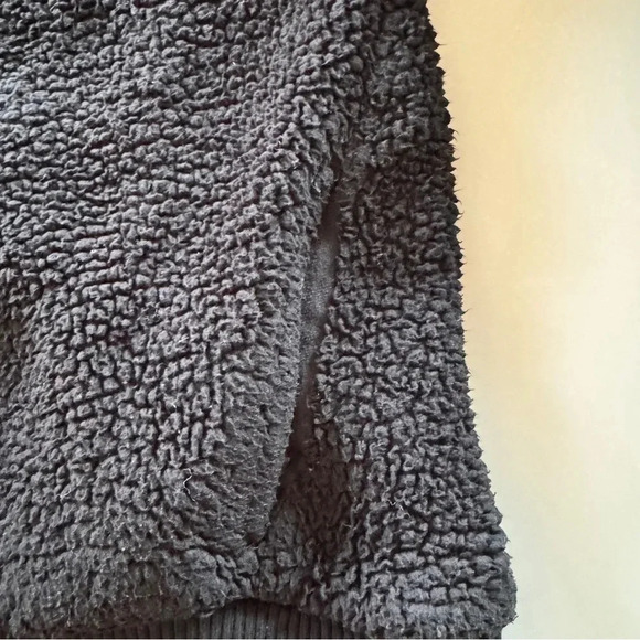 ATHLETA-Funnel Neck-Black-Sherpa Pullover- Cozy- Oversized-Athleisure-Women’s XS - Picture 6 of 14
